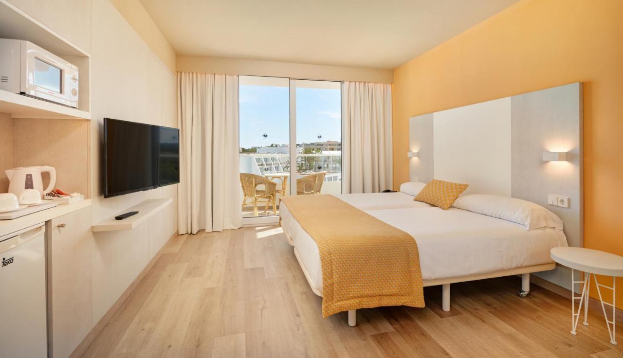 Protur Vista Badia Aparthotel Sa Coma  Eksteriør bilde