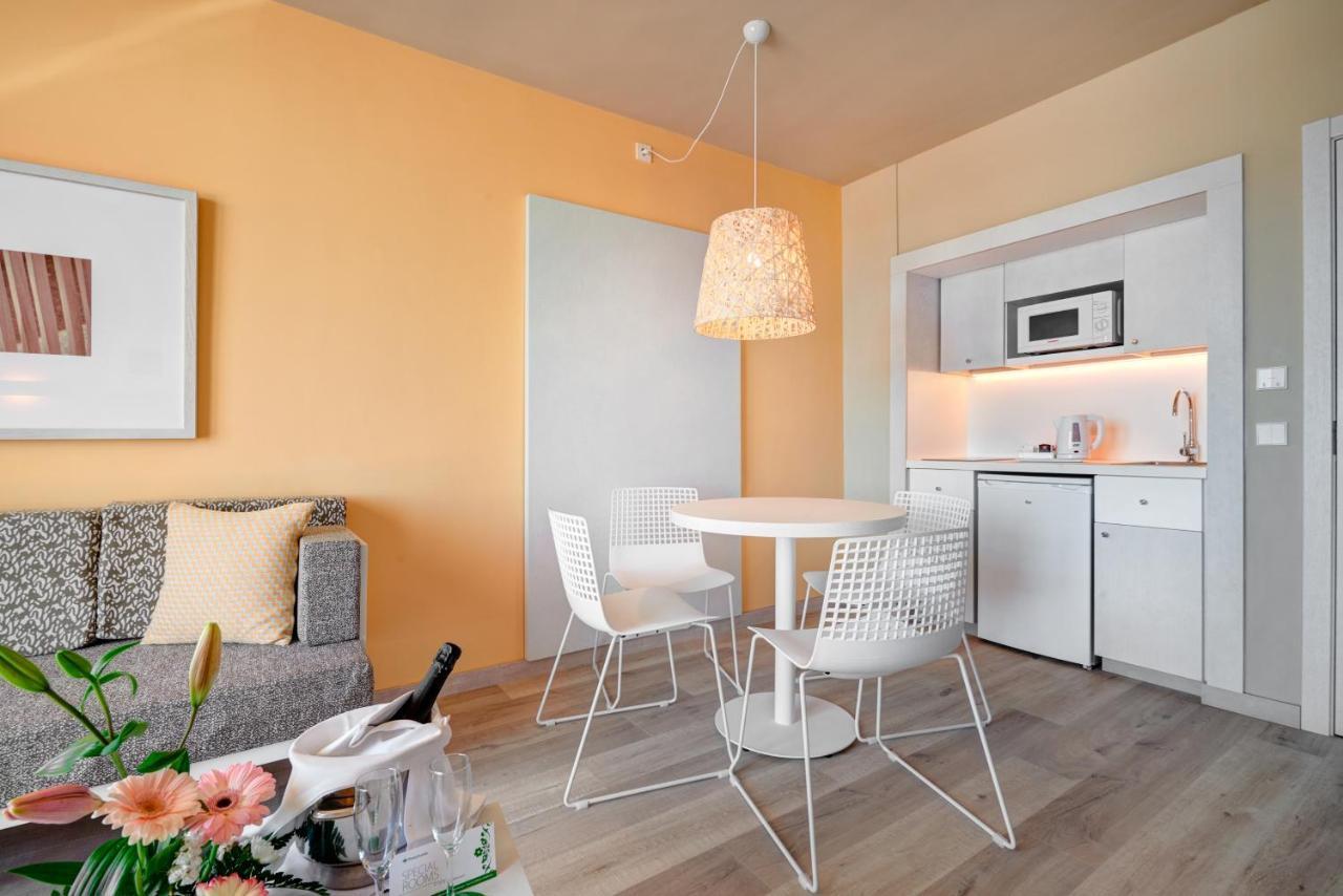 Protur Vista Badia Aparthotel Sa Coma  Eksteriør bilde